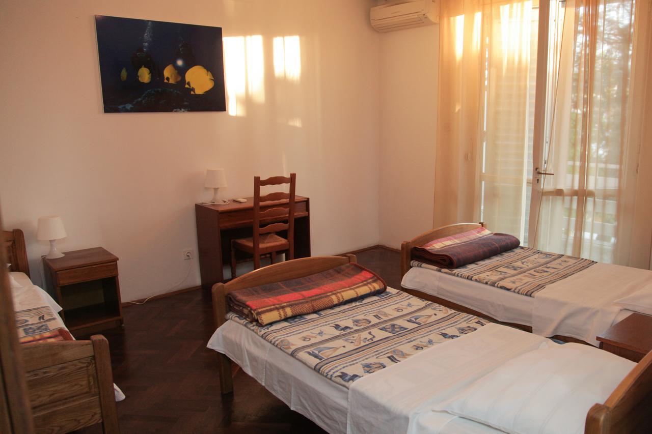 Dck Rooms Kostrena Buitenkant foto